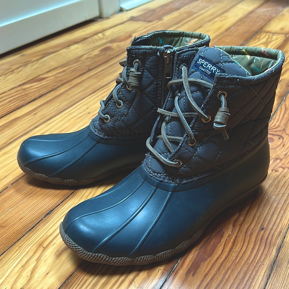 Sperry Rain boots saltwater quilted duck boots